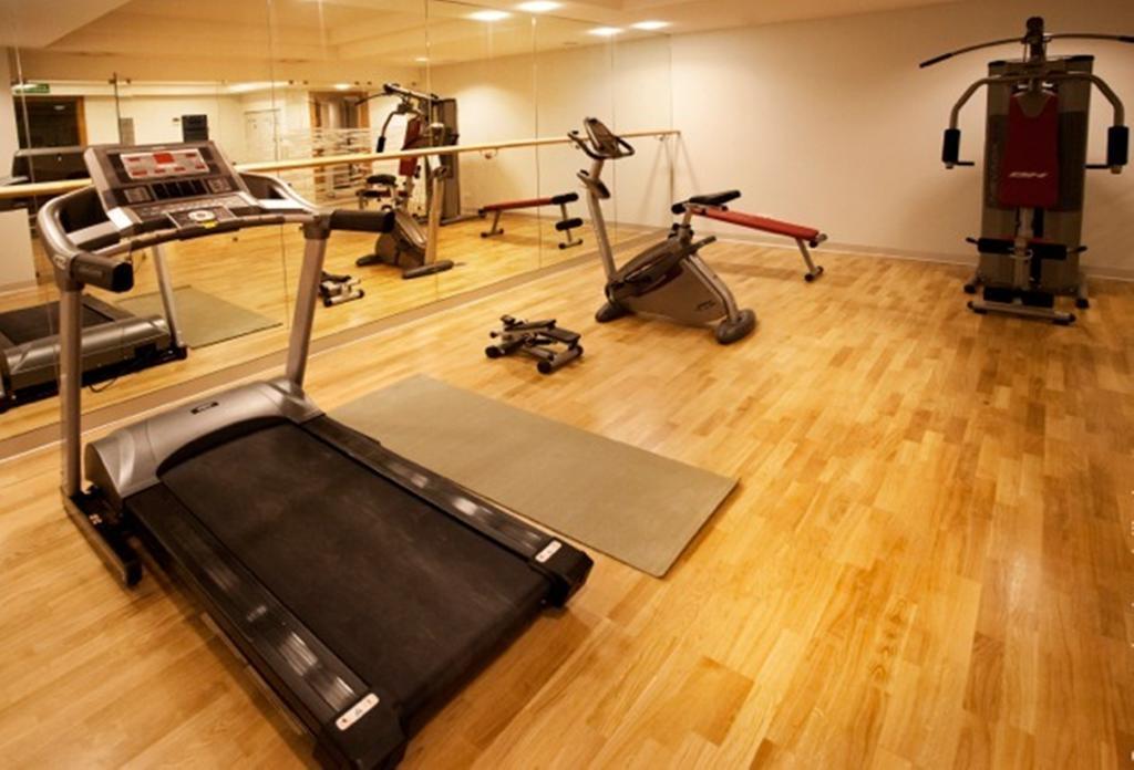 Waterlane Pool & Gym Apartments Gdansk Ngoại thất bức ảnh